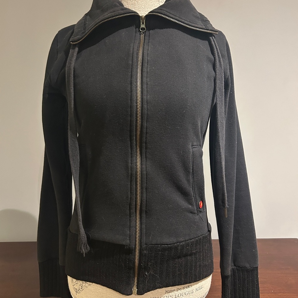 Urban Behavior Black Zip-Up Sweater